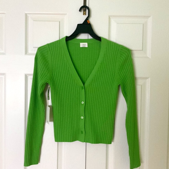 Aritzia Wilfred cardigan, size medium, beautiful green color - Picture 1 of 6